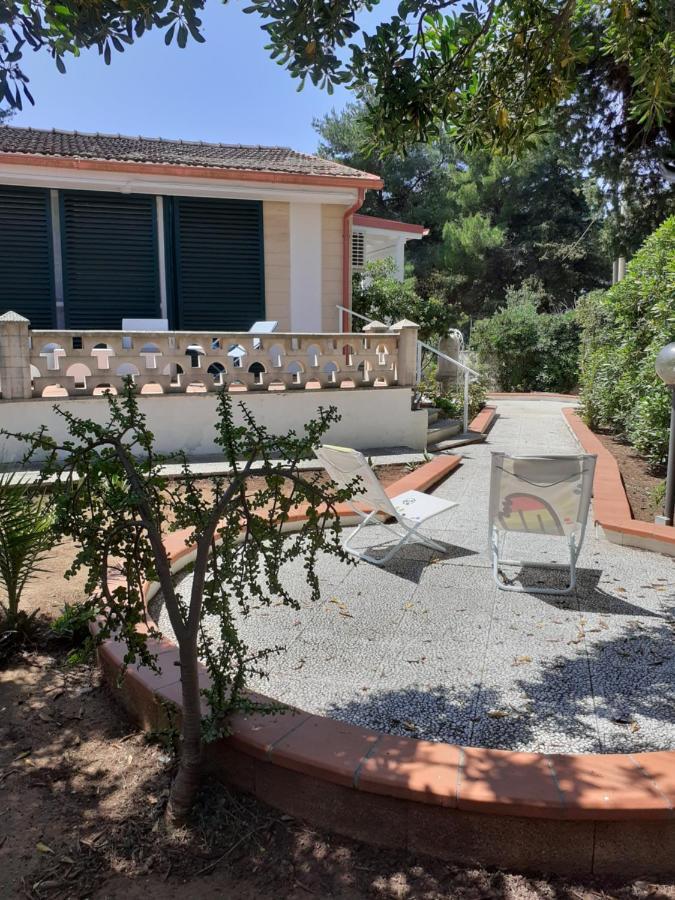 Villetta Dei Fiori, Vicino Spiaggia Di Punta Pizzo Gallipoli Exterior photo